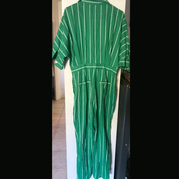 Green & White Stripe Collared Jumpsuit - Picture 2 of 3
